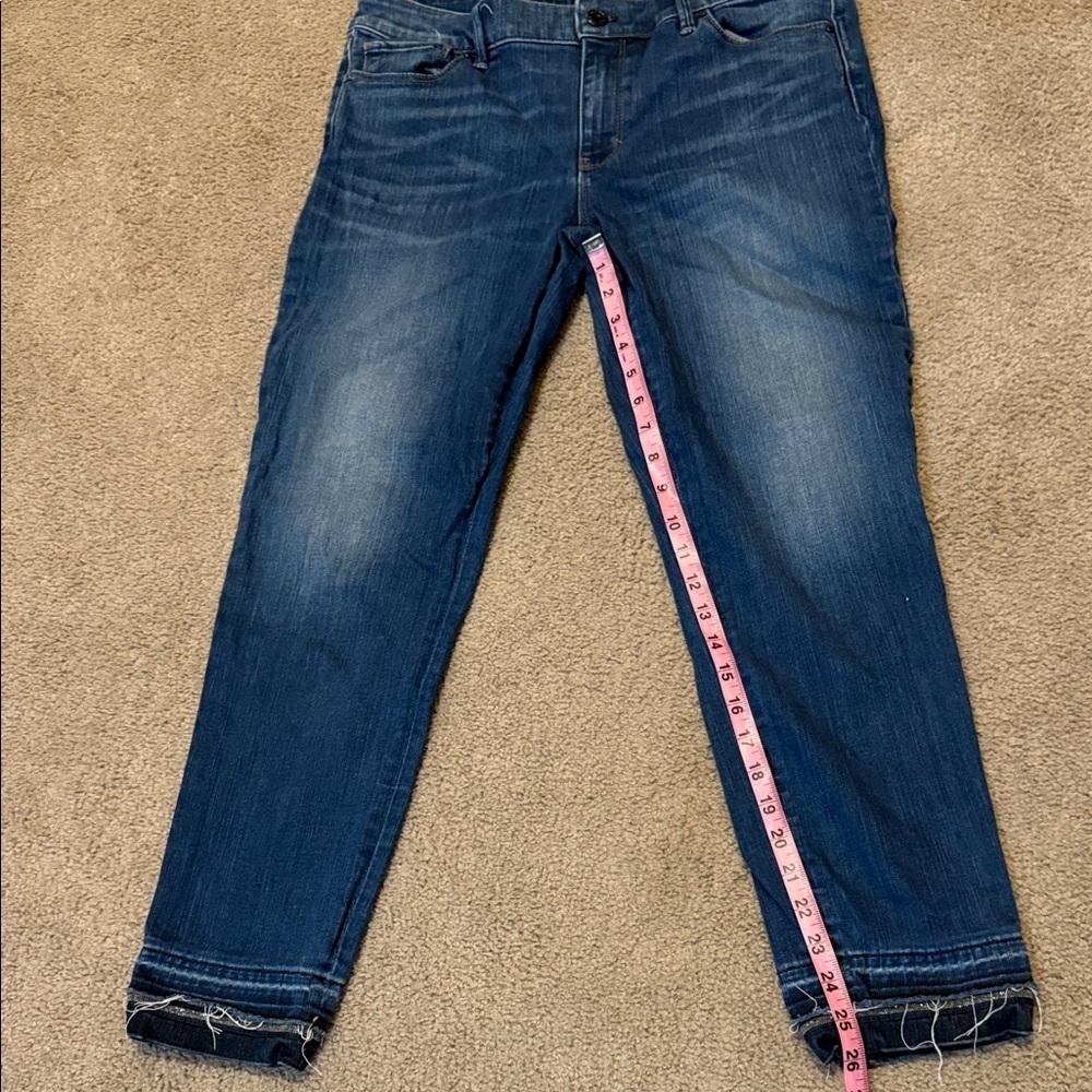 White House Black Market Women's Blue Ankle Jeans - Picture 9 of 9